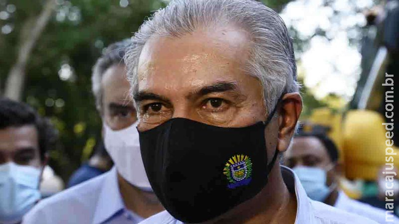 Com alerta para variante Ômicron, Reinaldo diz que decisão sobre carnaval em MS fica para o ano que vem Com alerta para variante Ômicron, Reinaldo diz que decisão sobre carnaval em MS fica para o ano que vem