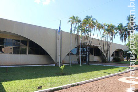 Com prorrogação, reforma em escolas de Sidrolândia vai para R$ 3,3 milhões Com prorrogação, reforma em escolas de Sidrolândia vai para R$ 3,3 milhões