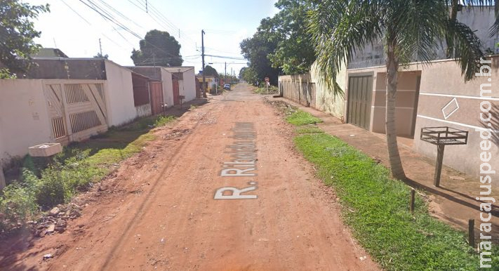 Dois homens são baleados por atirador em motocicleta no Aero Rancho Dois homens são baleados por atirador em motocicleta no Aero Rancho