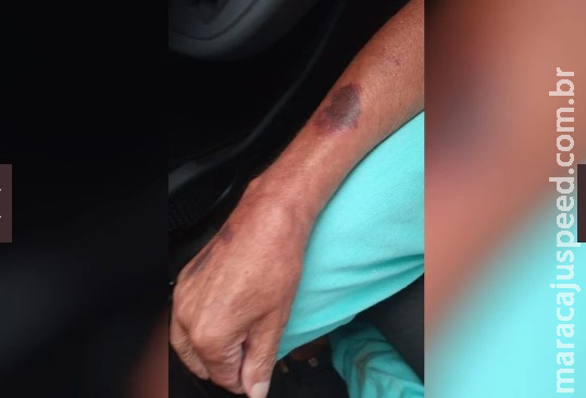 Filho é preso suspeito de agredir pai de 84 anos: ‘velho só sabe babar’ Filho é preso suspeito de agredir pai de 84 anos: ‘velho só sabe babar’