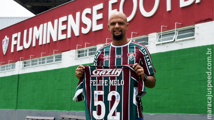 Fluminense anuncia oficialmente o volante Felipe Melo