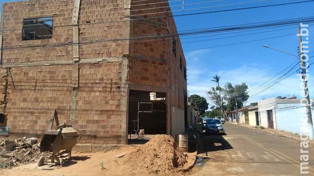 Homem é eletrocutado em andaime de obra nas Moreninhas Homem é eletrocutado em andaime de obra nas Moreninhas