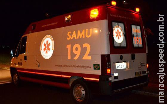 Homem é espancado e tem perna quebrada durante briga por ciúmes Homem é espancado e tem perna quebrada durante briga por ciúmes