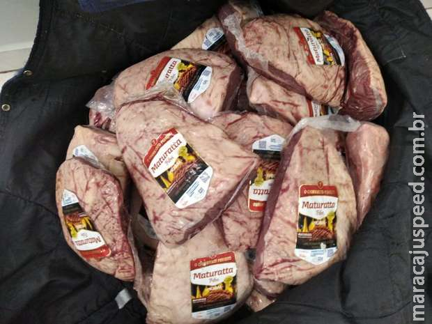Homem é flagrado furtando R$ 712 em carnes em Campo Grande Homem é flagrado furtando R$ 712 em carnes em Campo Grande
