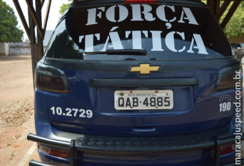 Homem é preso por lesão corporal após agredir jovem com canivete Homem é preso por lesão corporal após agredir jovem com canivete