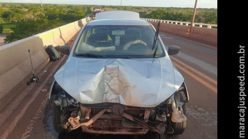 Idosa de 87 anos morre em acidente na ponte sobre o Rio Paraguai na BR-262 Idosa de 87 anos morre em acidente na ponte sobre o Rio Paraguai na BR-262
