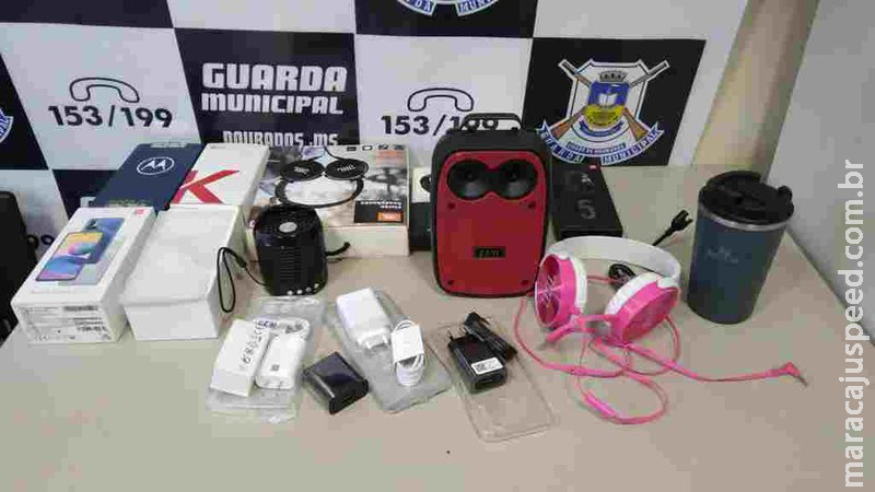 Ladrão arromba loja de celulares em Dourados e acaba preso Ladrão arromba loja de celulares em Dourados e acaba preso