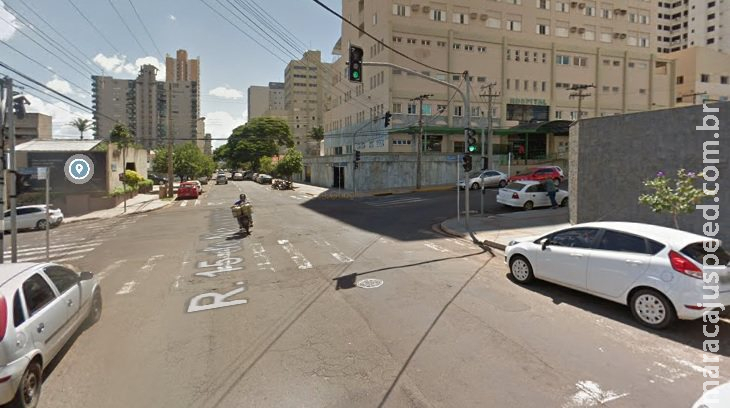 Ladrão empurra e rouba mulher na região central de Campo Grande Ladrão empurra e rouba mulher na região central de Campo Grande