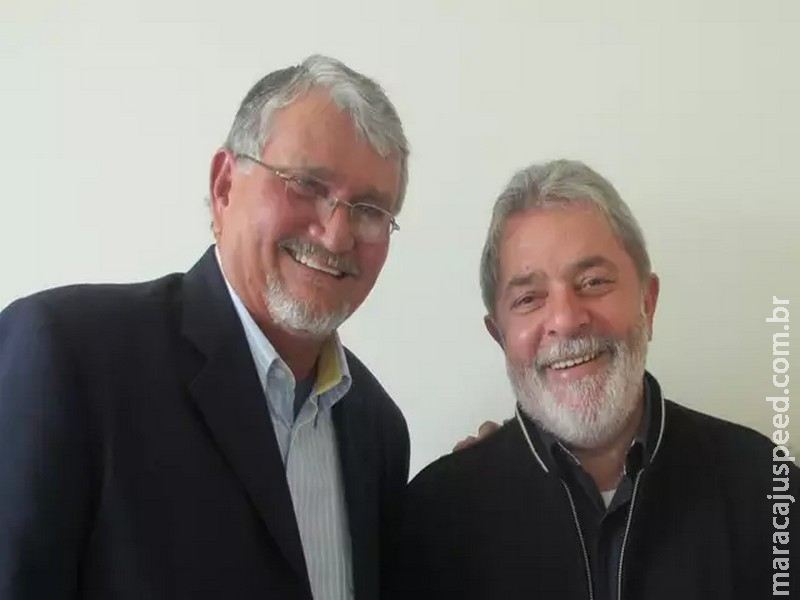 Lula vem ao MS até março lançar candidatura de Zeca do PT ao governo Lula vem ao MS até março lançar candidatura de Zeca do PT ao governo