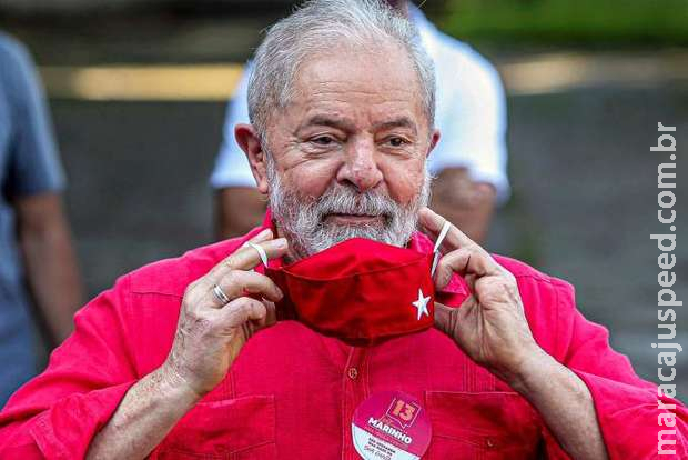 Lula vence Bolsonaro no 1º turno, garante Datafolha Lula vence Bolsonaro no 1º turno, garante Datafolha