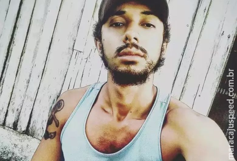 Motociclista que atropelou e matou jovem já respondia por dirigir bêbado Motociclista que atropelou e matou jovem já respondia por dirigir bêbado