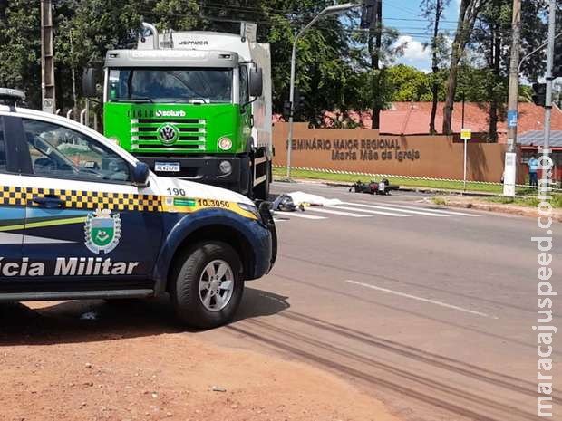Motorista de acidente que matou jovem diz que deu seta para virar no São Francisco Motorista de acidente que matou jovem diz que deu seta para virar no São Francisco