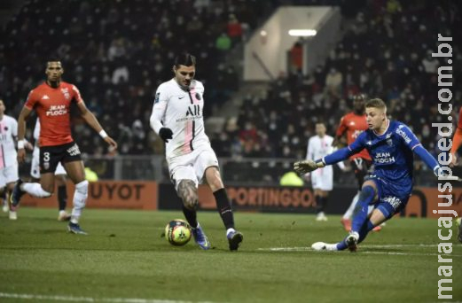 Paris Saint-Germain joga mal, só empata com o Lorient e tem Sergio Ramos expulso Paris Saint-Germain joga mal, só empata com o Lorient e tem Sergio Ramos expulso