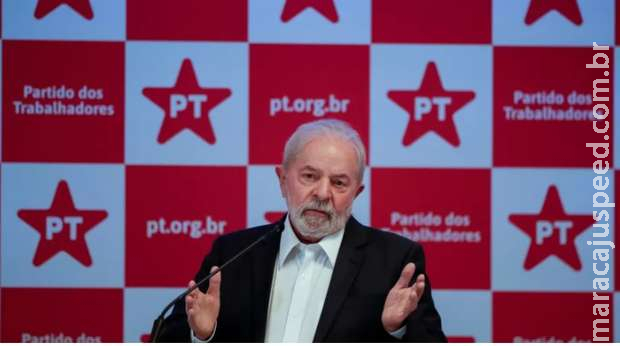 Pesquisa diz que Lula lidera em todos os cenários de 1º turno