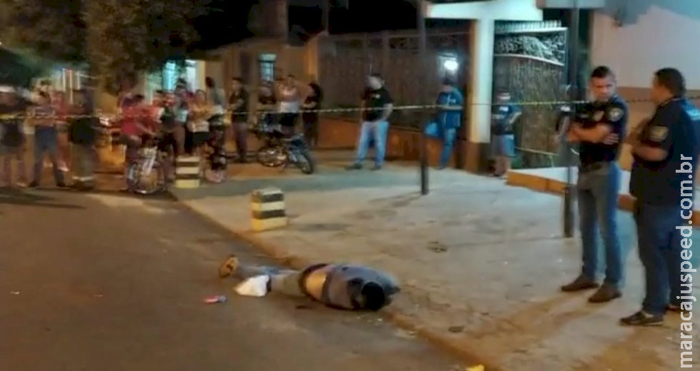 Pistoleiros executam mecânico na fronteira Pistoleiros executam mecânico na fronteira