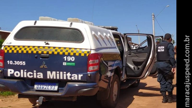 Polícia prende dois que invadiram e furtaram residência Polícia prende dois que invadiram e furtaram residência