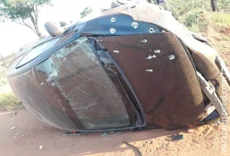 Vereador executado a tiros estava fugindo e capotou veículo Vereador executado a tiros estava fugindo e capotou veículo