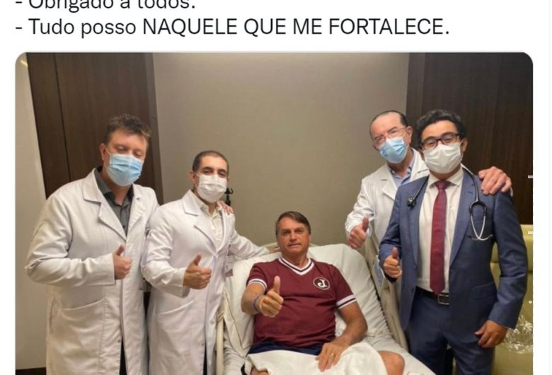 Bolsonaro recebe alta de hospital após internação Bolsonaro recebe alta de hospital após internação
