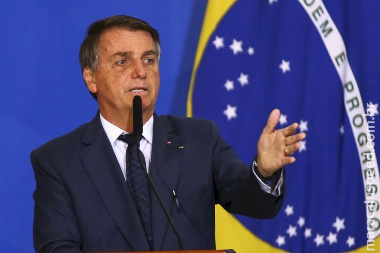 De olho nas eleições, Bolsonaro prepara reforma ministerial