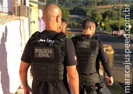 Enteado mata padrasto com tiro enquanto ele dormia ao lado da mulher em Itajaí Enteado mata padrasto com tiro enquanto ele dormia ao lado da mulher em Itajaí