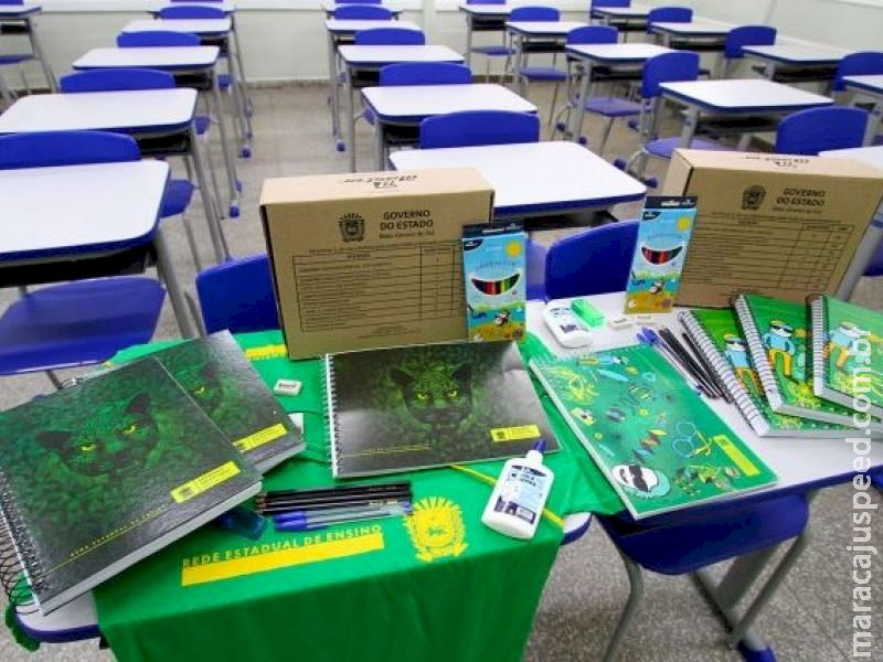 Governo fecha contrato de kits escolares; distribuição inicia em fevereiro Governo fecha contrato de kits escolares; distribuição inicia em fevereiro