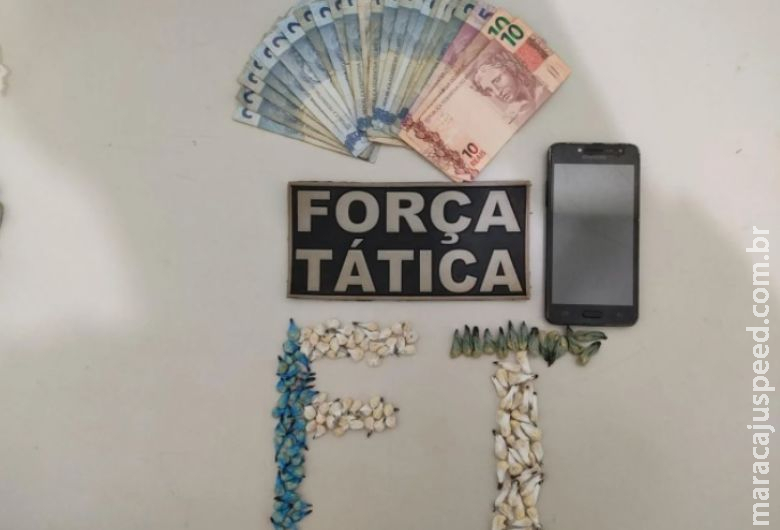 Homem é preso por tráfico de drogas durante policiamento Homem é preso por tráfico de drogas durante policiamento