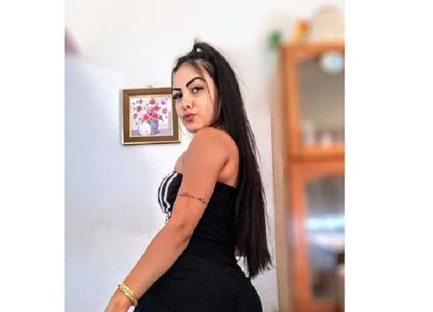 Influencer pega com arma diz que levou puxões de cabelo de PMs em Dourados