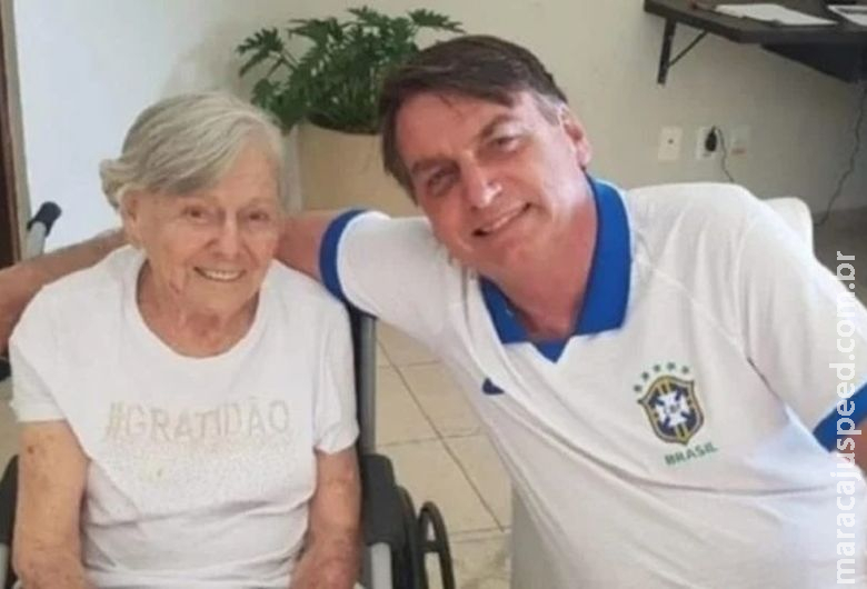 Mãe do presidente Jair Bolsonaro morre aos 94 anos em São Paulo