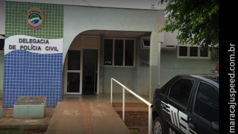 Mãe que ateou fogo nos filhos é transferida para hospital psiquiátrico; irmãos seguem internados Mãe que ateou fogo nos filhos é transferida para hospital psiquiátrico; irmãos seguem internados
