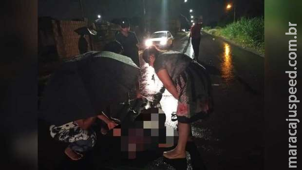 Motociclista sofre acidente, cai e morre atropelado no Santa Emília Motociclista sofre acidente, cai e morre atropelado no Santa Emília