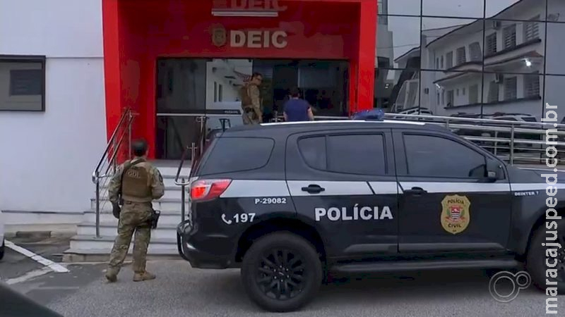 Pai de santo e três mulheres são presos por crimes sexuais em SP Pai de santo e três mulheres são presos por crimes sexuais em SP