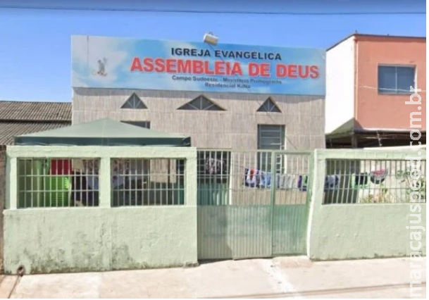 Pastora de 84 anos é assassinada a pauladas na frente de igreja Pastora de 84 anos é assassinada a pauladas na frente de igreja