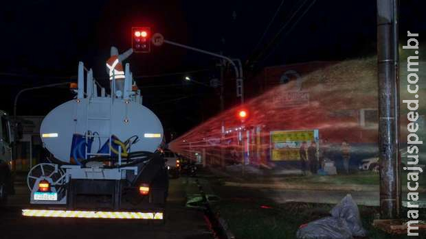 Prefeitura retoma desinfecção nas ruas como medida de prevenção contra a covid-19 Prefeitura retoma desinfecção nas ruas como medida de prevenção contra a covid-19
