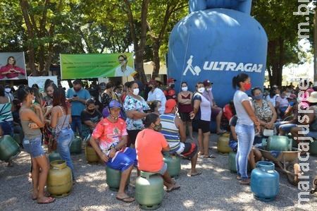 Assistência entrega hoje auxílio gás na área rural