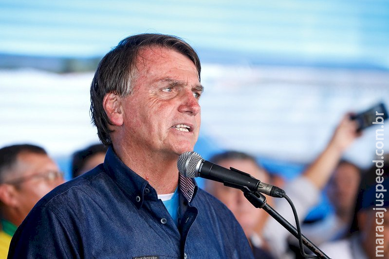 Bolsonaro diz que PT nunca levou água ao Nordeste e agora quer ‘voltar ao poder’ Bolsonaro diz que PT nunca levou água ao Nordeste e agora quer ‘voltar ao poder’