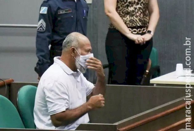 “Eu matei, matei e enterrei”, diz Pedreiro Assassino, em novo júri “Eu matei, matei e enterrei”, diz Pedreiro Assassino, em novo júri