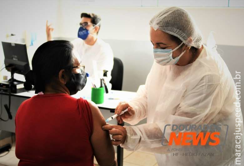 Fiocruz: pandemia chega a dois anos com vacinação como prioridade Fiocruz: pandemia chega a dois anos com vacinação como prioridade