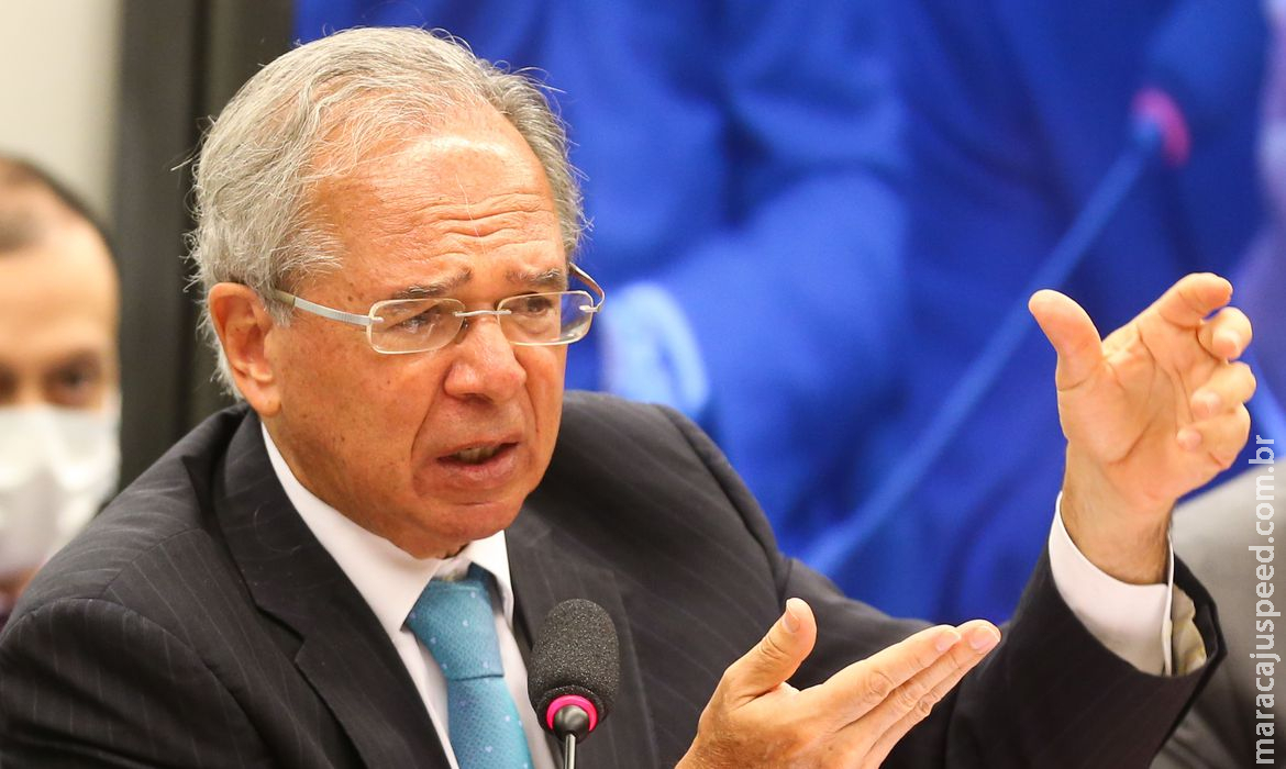 Governo avalia reduzir imposto para estimular indústria, diz ministro Governo avalia reduzir imposto para estimular indústria, diz ministro