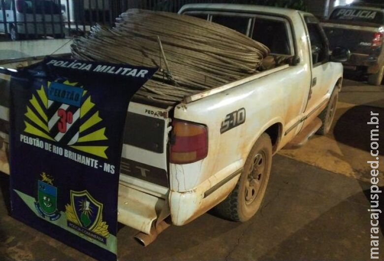 Homem contrata três para furtar 500 kg de fios e todos são presos Homem contrata três para furtar 500 kg de fios e todos são presos