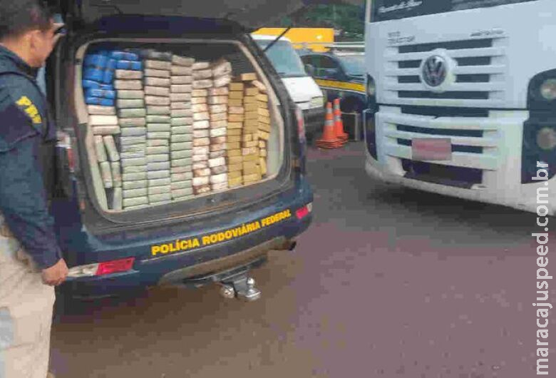 Homem é preso transportando 152 quilos de cocaína em veículo Homem é preso transportando 152 quilos de cocaína em veículo