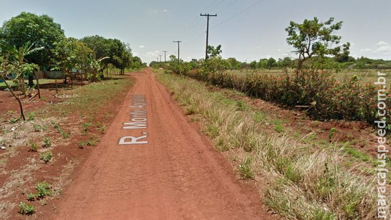 Homem é socorrido em estado grave após ser encontrado em estrada vicinal Homem é socorrido em estado grave após ser encontrado em estrada vicinal