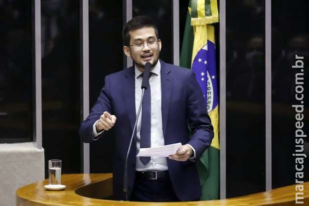 Kim Kataguiri e Monark serão investigados por suposta apologia ao nazismo Kim Kataguiri e Monark serão investigados por suposta apologia ao nazismo