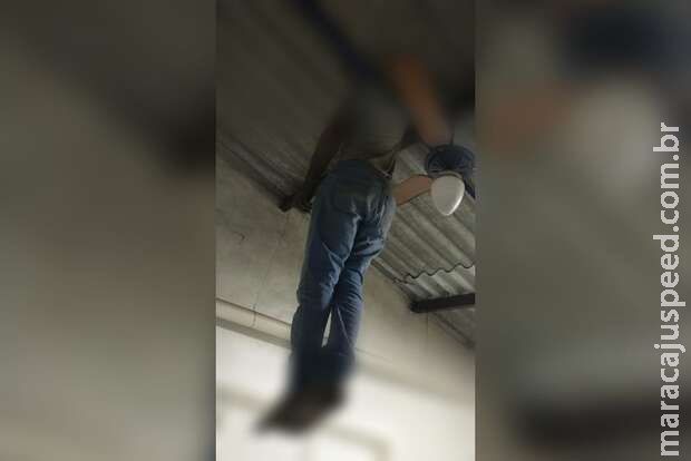 Ladrão de igreja morre pendurado em telhado no Morada Verde Ladrão de igreja morre pendurado em telhado no Morada Verde