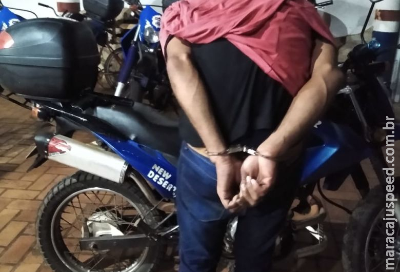 Ladrão de motos é preso com simulacro de pistola na fronteira Ladrão de motos é preso com simulacro de pistola na fronteira