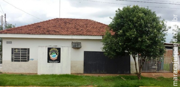 Ladrões furtam mais de 200 Kg de sal de propriedade rural localizada entre Bataguassu e Santa Rita do Pardo Ladrões furtam mais de 200 Kg de sal de propriedade rural localizada entre Bataguassu e Santa Rita do Pardo