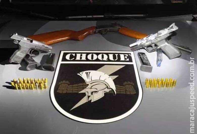 Militar da Aeronáutica é preso com pistolas turcas e espingardas Militar da Aeronáutica é preso com pistolas turcas e espingardas