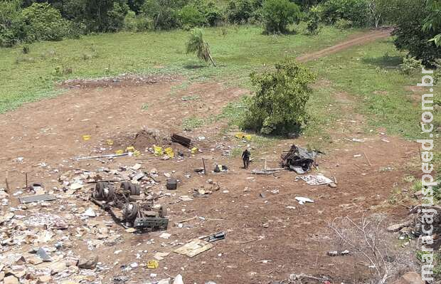 Militares ficam em estado grave após caminhão do Exército cair em ribanceira