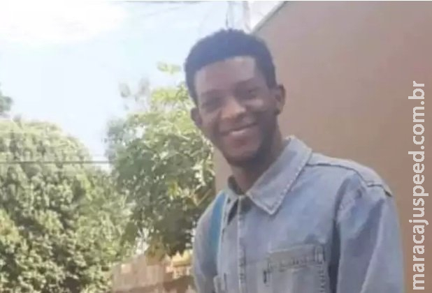Morre motociclista de 22 anos atingido por caminhonete em MS