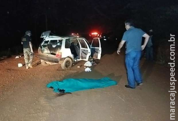 Mulher de 32 anos morre após capotar carro na MS-379 Mulher de 32 anos morre após capotar carro na MS-379