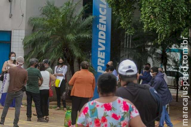 No feriado, INSS interrompe atendimento e pagamento aos beneficiários No feriado, INSS interrompe atendimento e pagamento aos beneficiários
